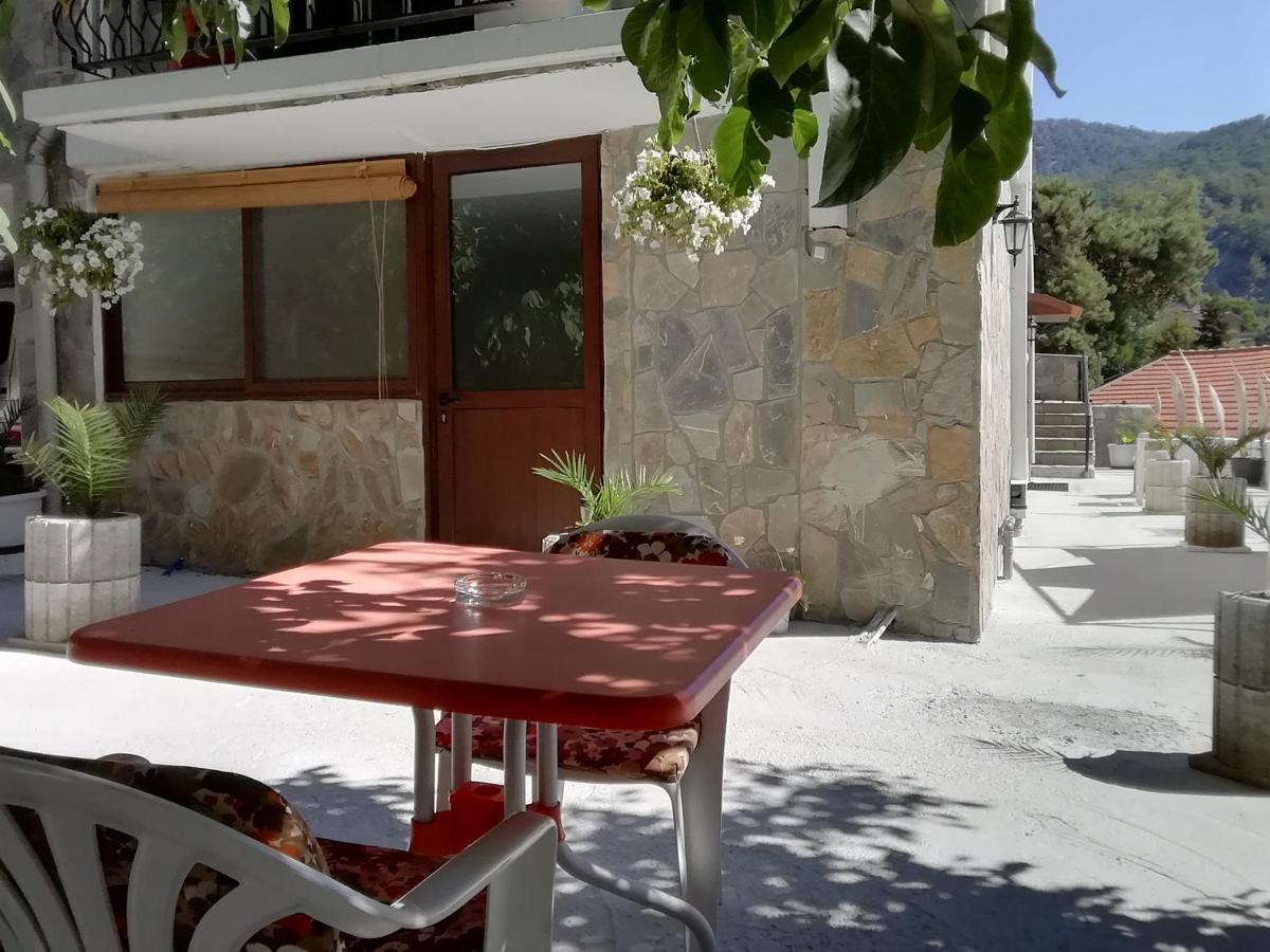 Stylineo Platres Apartment Екстериор снимка